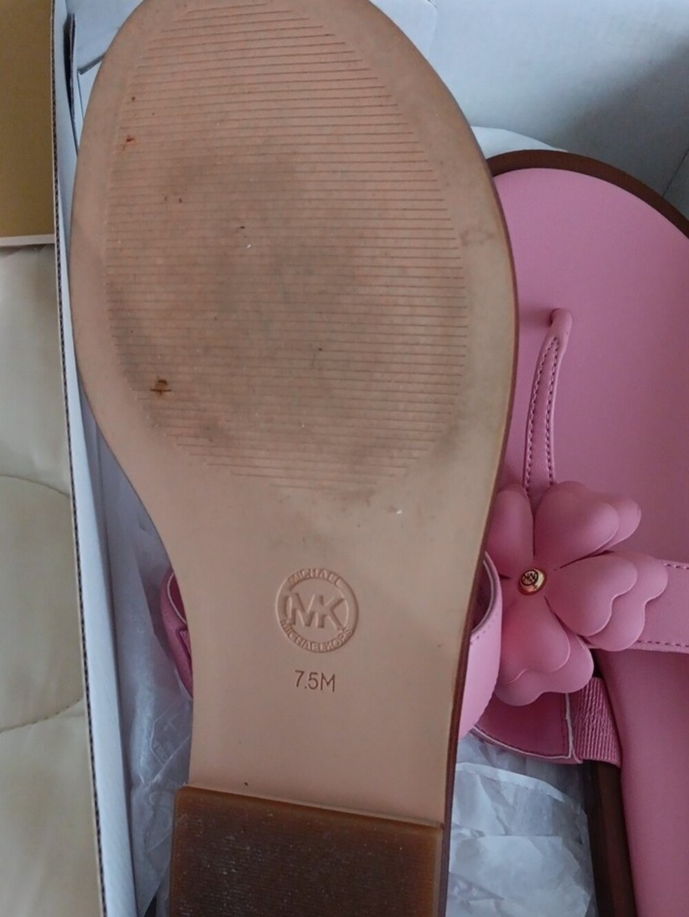 Michael Kors Pink Floral Thong Sandals with Gold Accent - Picture 2 of 4